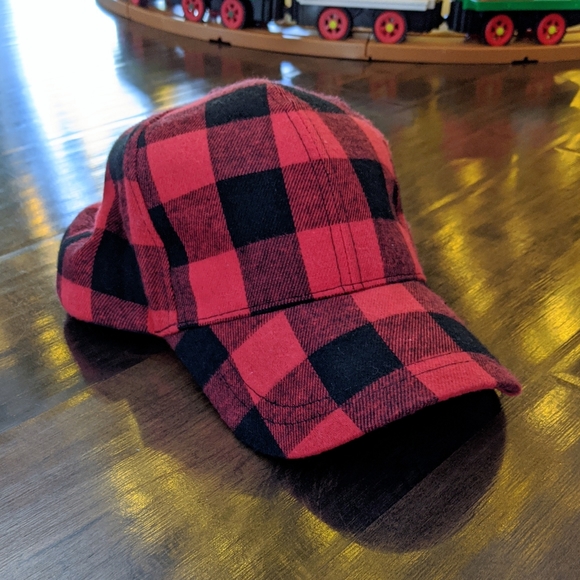 ❗ SOLD ❗Red Buffalo Check Adjustable Ball Cap - Picture 2 of 5